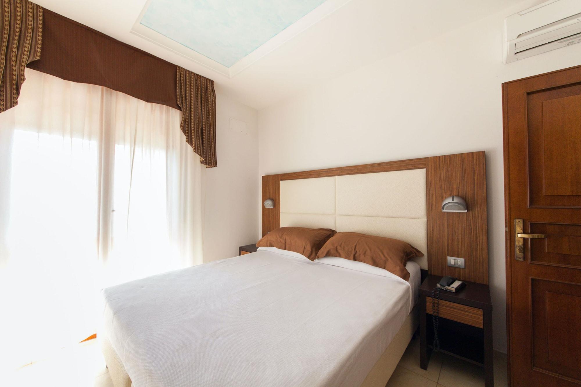 Hotel Palos ริมินี ภายนอก รูปภาพ